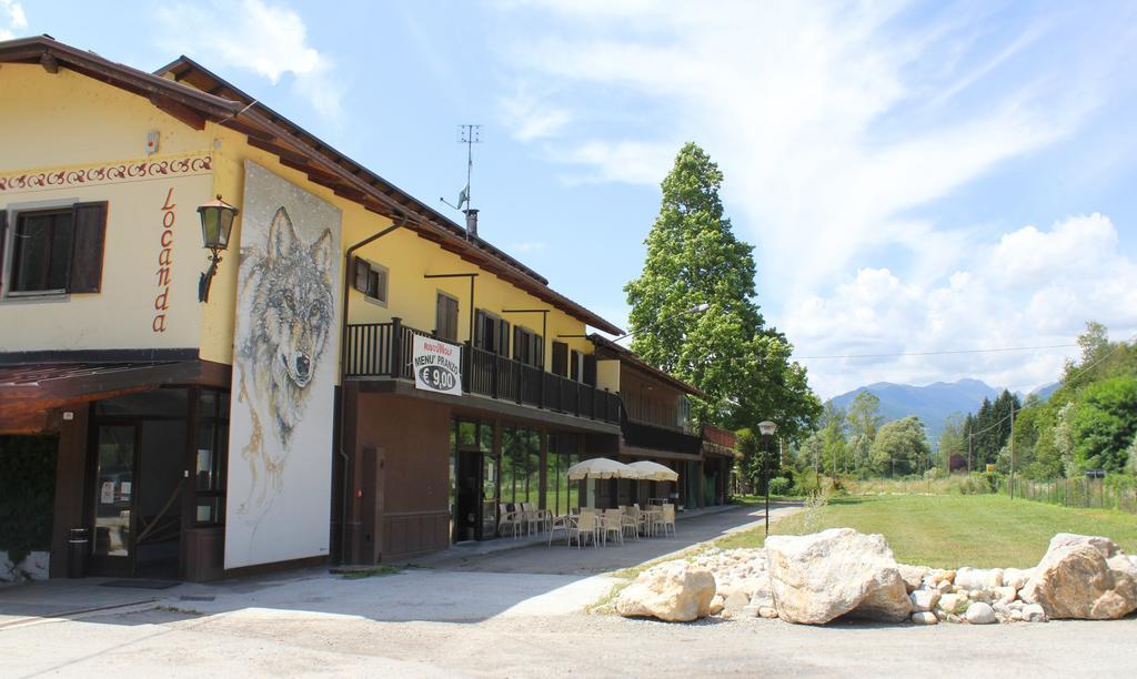 Wolf Village Demonte Quarto foto